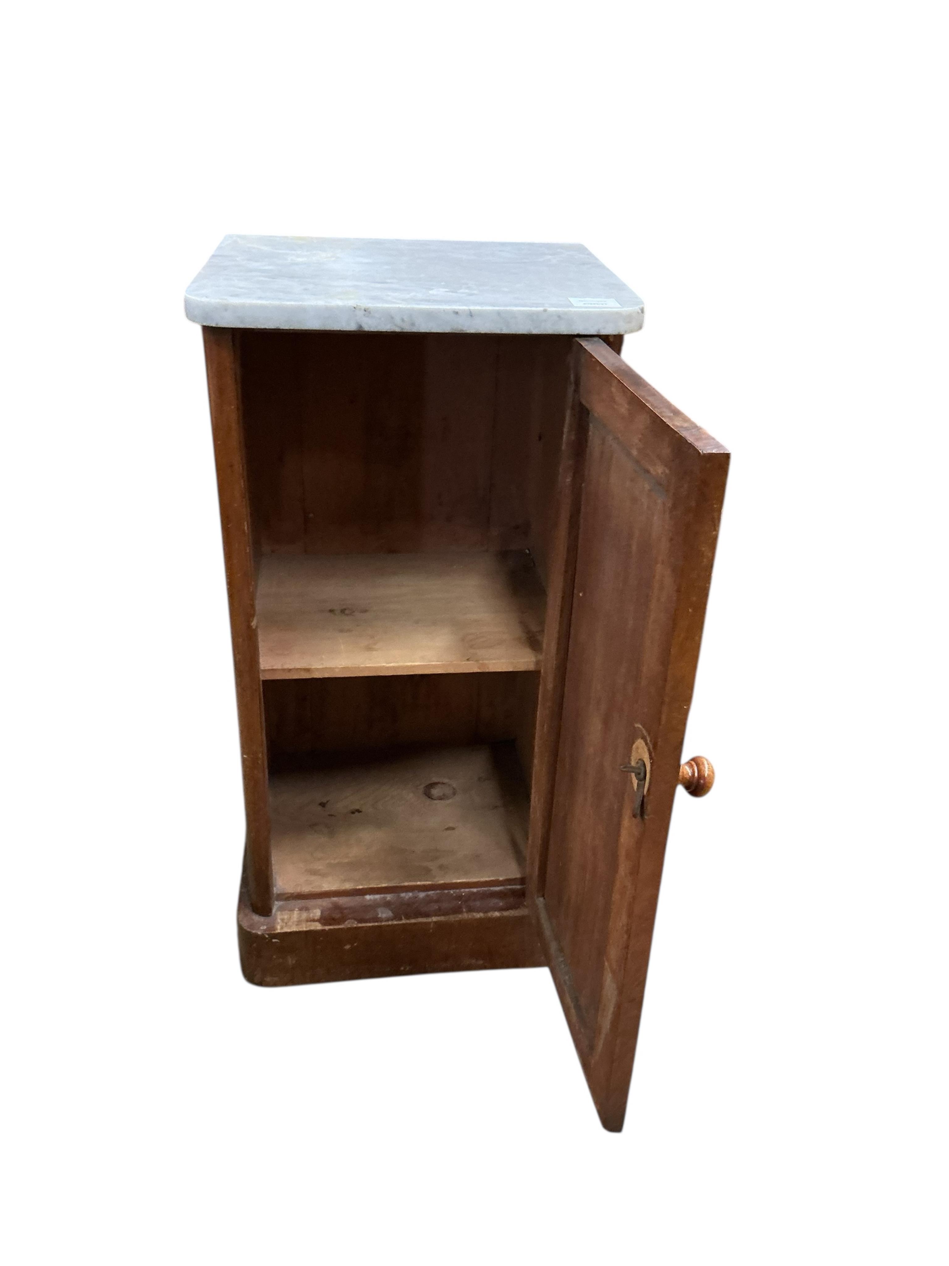 A Victorian mahogany marble top bedside cabinet, width 39cm, depth 34cm, height 76cm (marble top damaged)